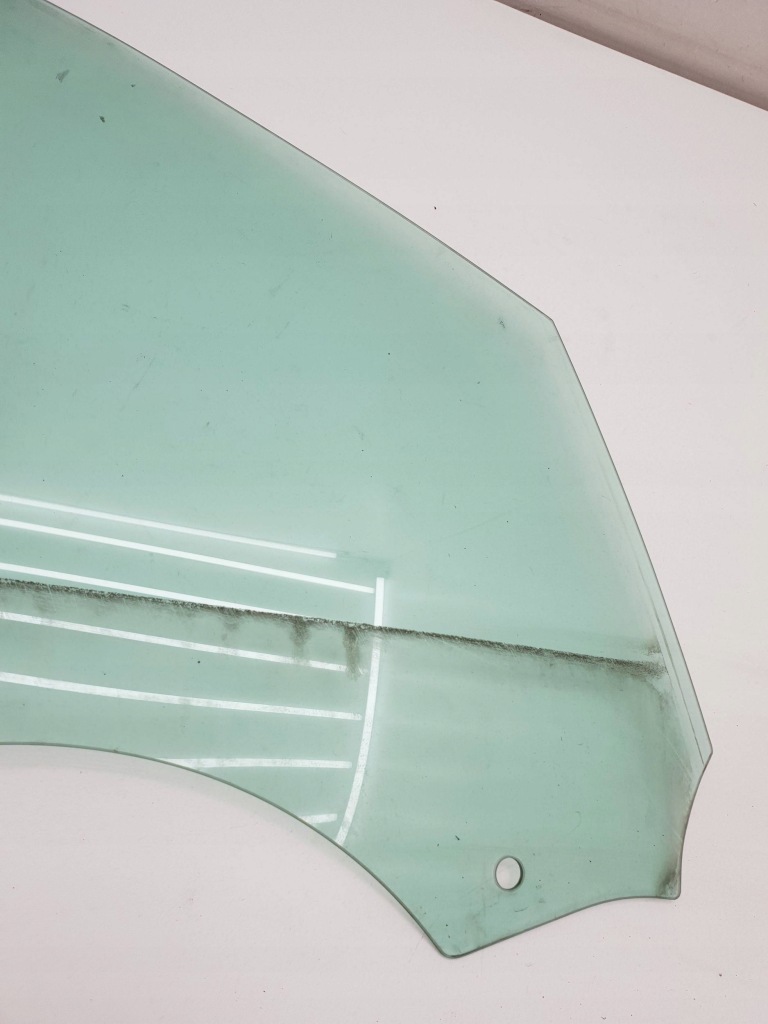 фото №3, Land rover discovery sport 2019 перед сторона права скло двері передніх