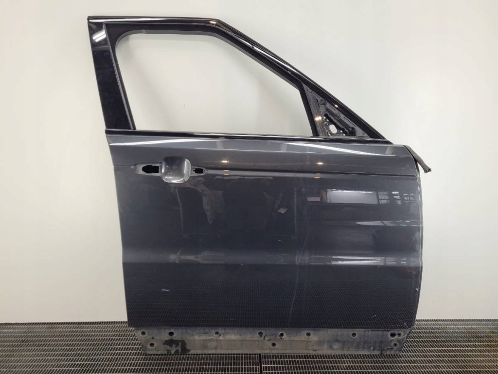 Купити Двері перед передні праве голий range rover sport 2 l494 lkt