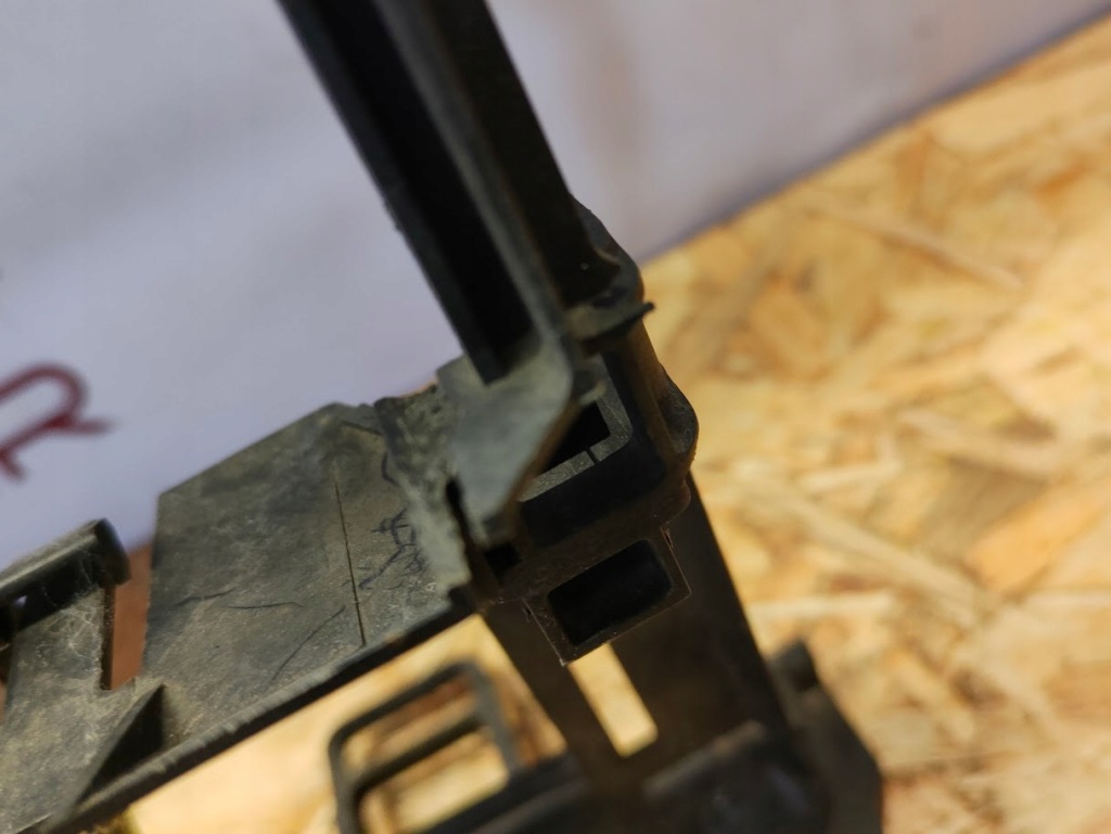 Рамка радиатора porsche cayenne 2 gts 4.8 2011-2014 7p5121201k в Украине