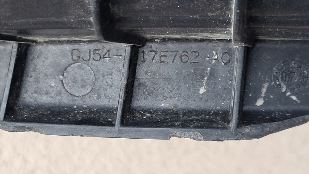 фото №9, Направляющая лампы перед правый фара ford escape kuga mk2 usa gj54-17e762-ao