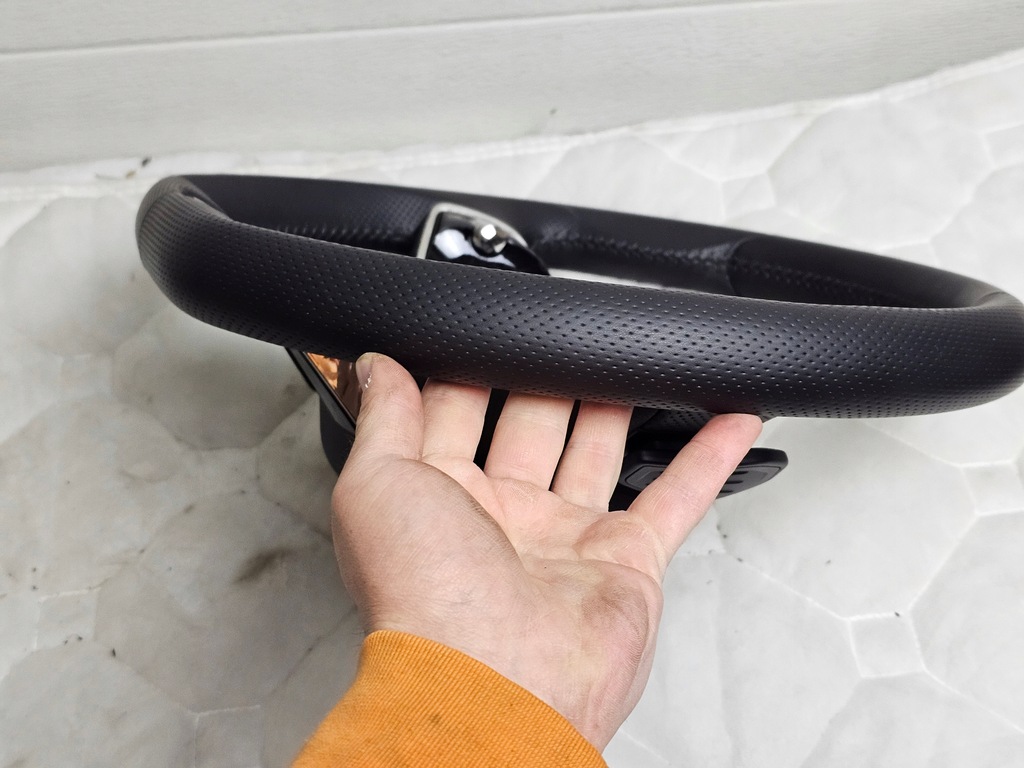 фото №9, Воздуховод кожа мультифункция skoda superb iii karoq octavia iv sport