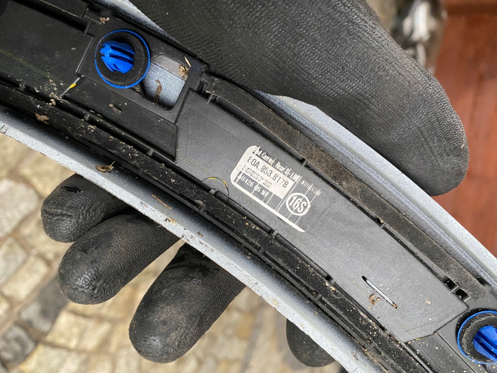 Audi q5 2 80a молдинг крыла левая задняя 80a853817b оригинал Цена