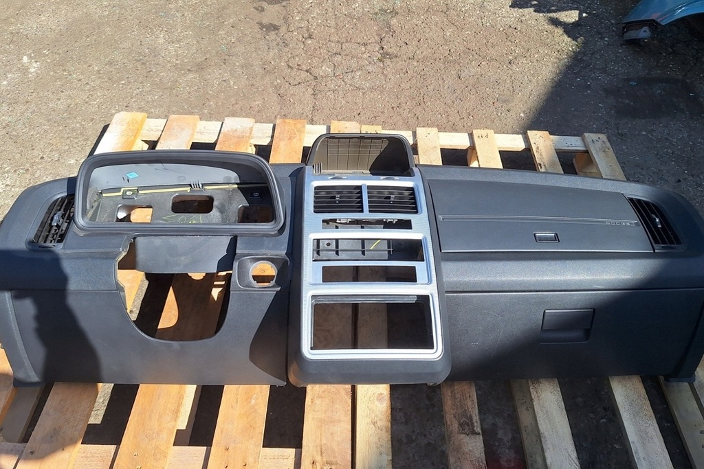 фото №11, Приборная панель приборная, приборная панель dodge journey 100000589 2.7l бензиновый 136kw 2009