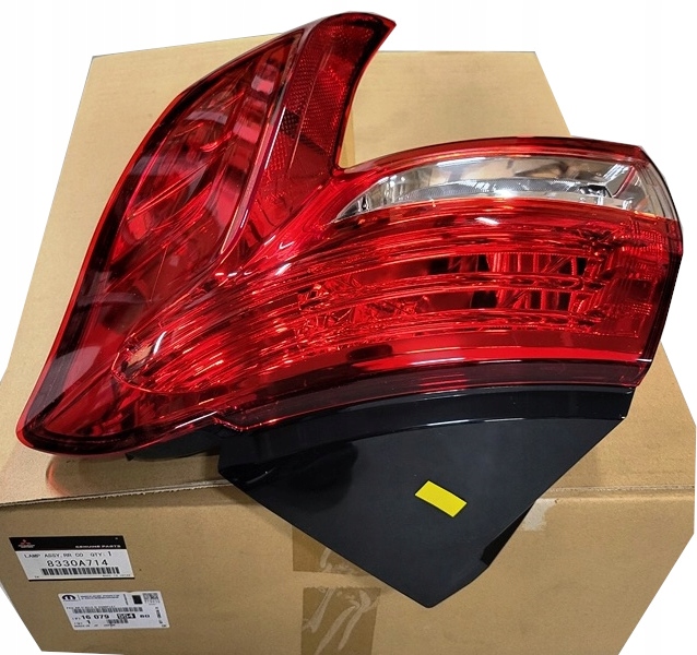 фото №1, Оригинальная лампа задняя правая citroen c4 aircross 1607955480