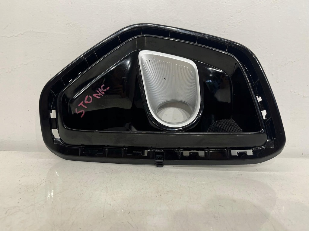 фото №1, Решётка бампера левая перед kia stonic