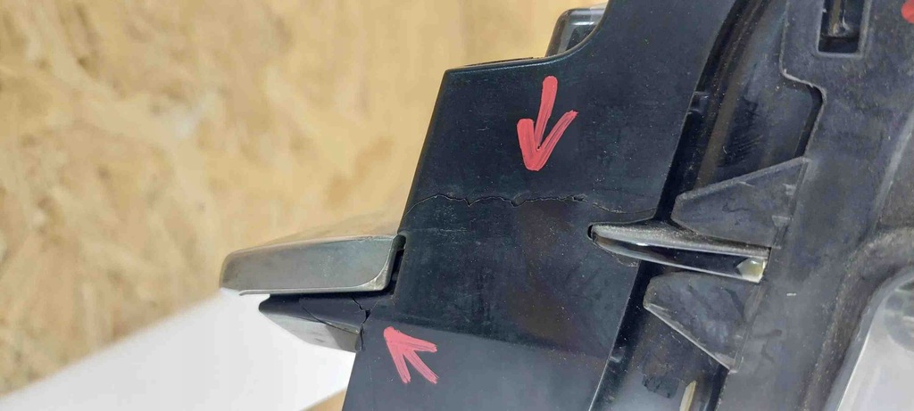 фото №9, Лампа права передня vw arteon 3h7 3g8941082 0.01l дизель 2021