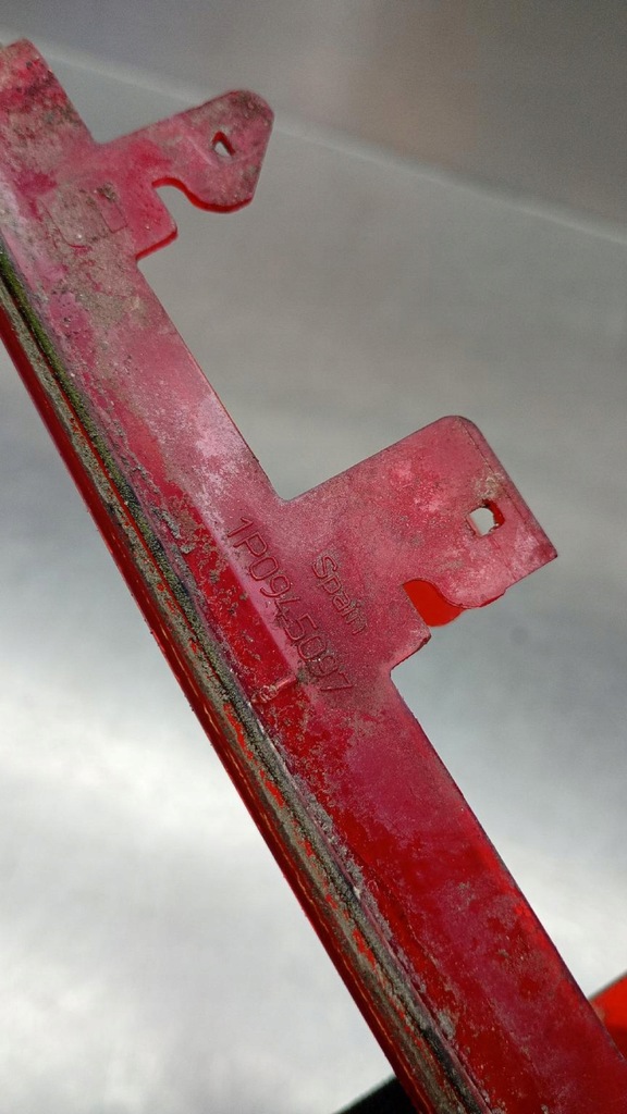 фото №9, Лампа стоп захист 1p0945097 seat leon ii hb