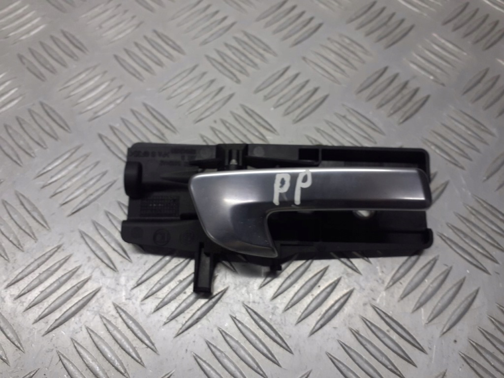 Купить Ручка правая передняя внутренняя alfa romeo 159