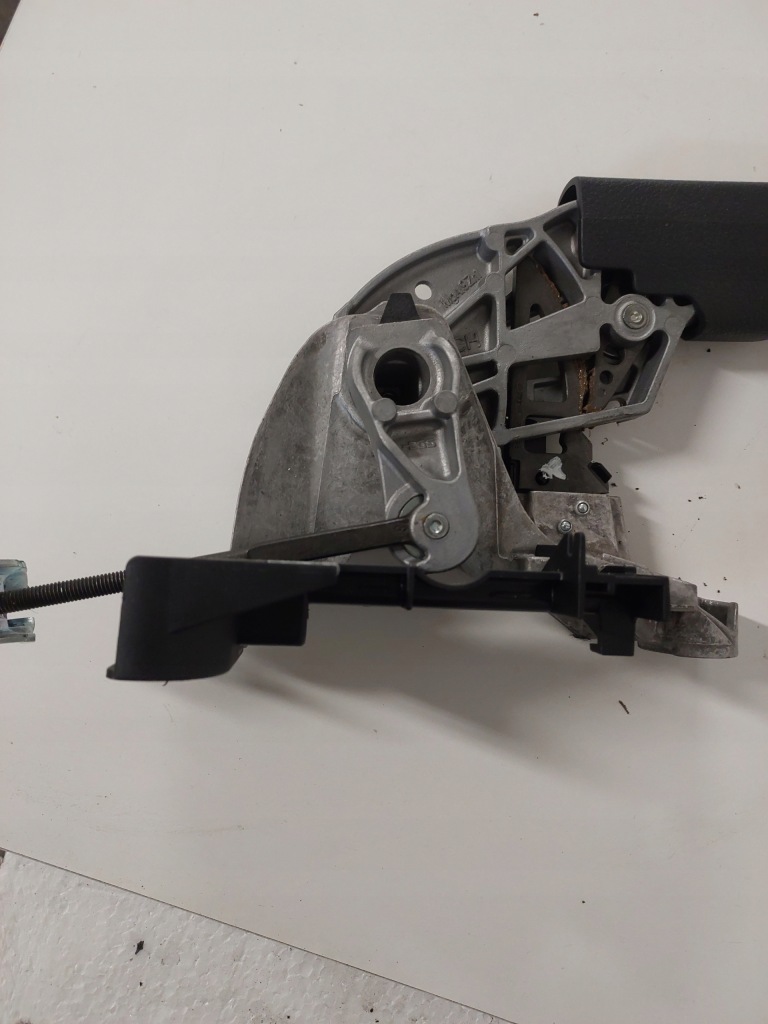 фото №8, Рычаг ручного кожа vw golf vi 1k0711303p