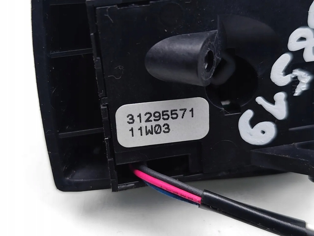 фото №7, Volvo xc70 перемикач / кнопка керма 2011 estate 4/5dr 31295571