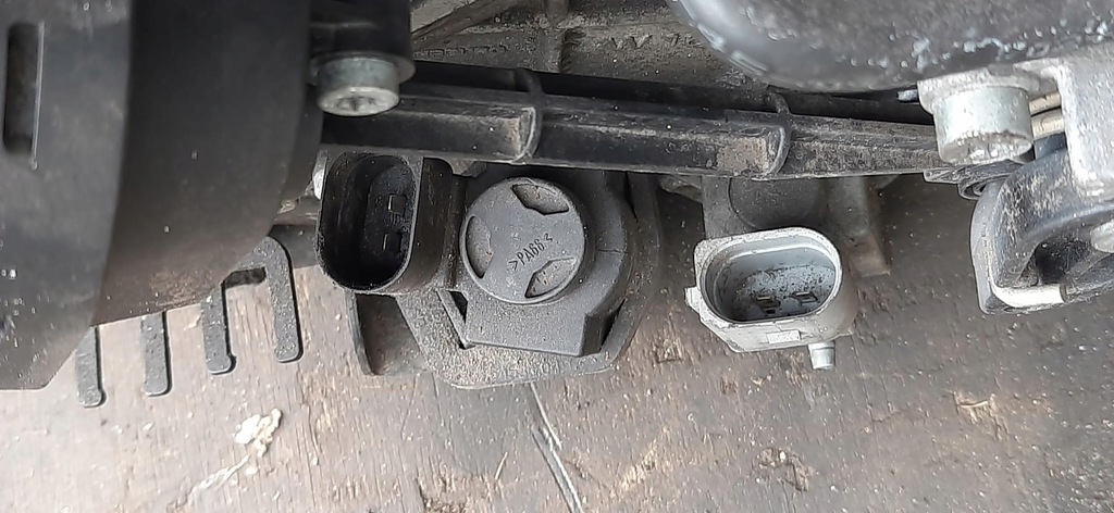 фото №10, Коллектор всасывающий впускной 4.2 v8 audi a4 s4 b7 079133185ab