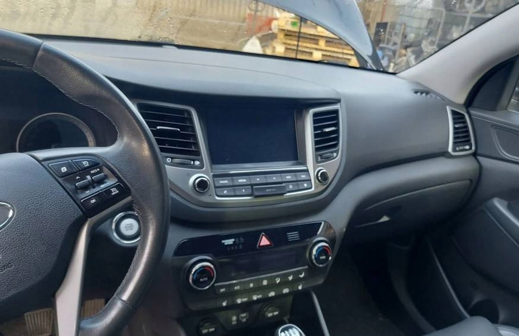 фото №2, Hyundai tucson iii 2017 консоль ремни подушки безопасности