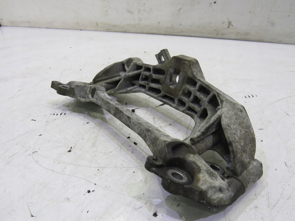 фото №2, Кронштейн розподільного валу mini cooper r56 1.6