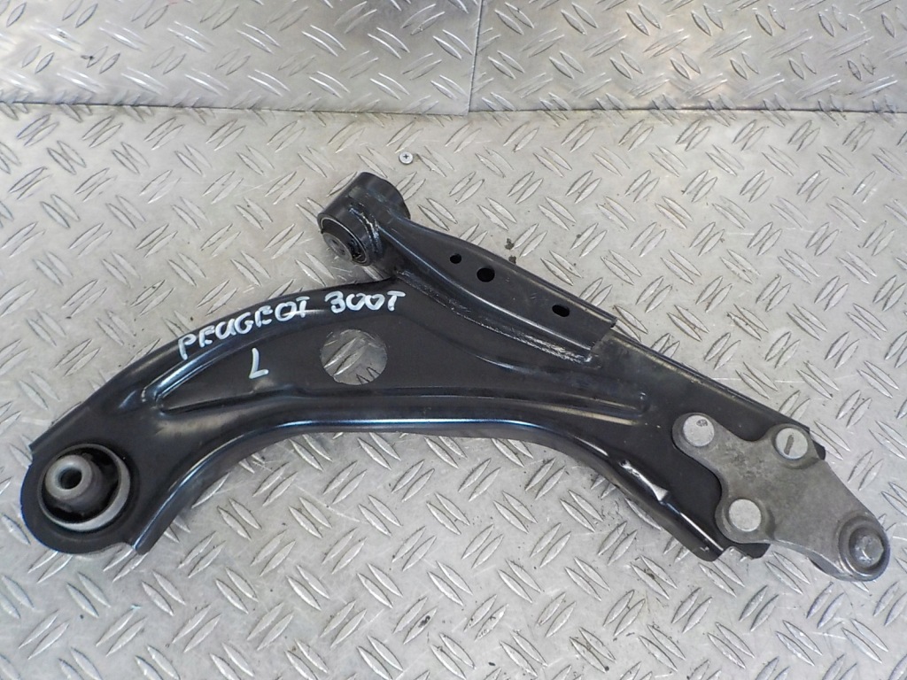 фото №1, Peugeot 3008 1.2 рычаг перед левый