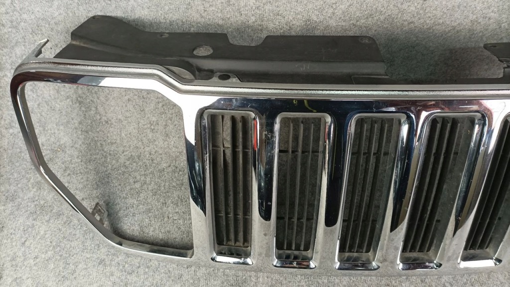 Решітка радіатора радіатора / решітка радіатора - jeep cherokee kk liberty 07-12 Недорого