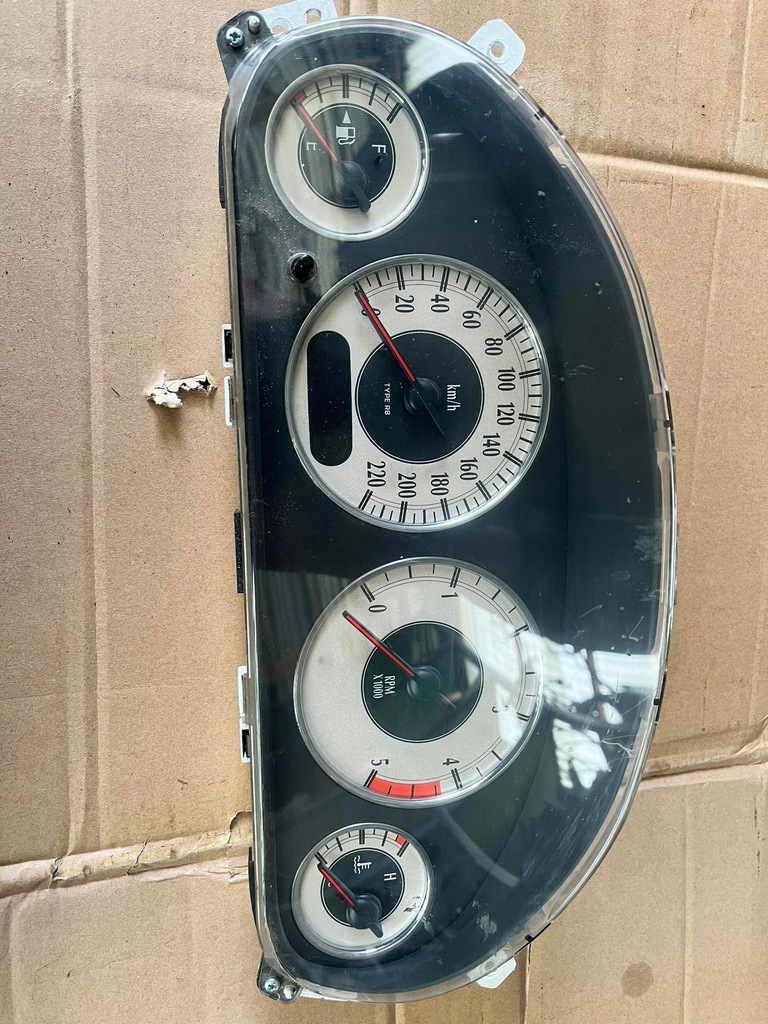 фото №1, Chrysler grand voyager iv 2.5 счетчик приборы