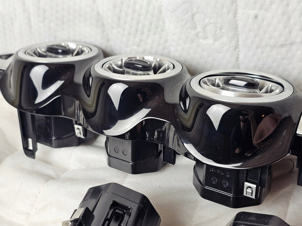 фото №12, Молдинг dekor защита консоли w панель решётка обдув mercedes glb x247 led