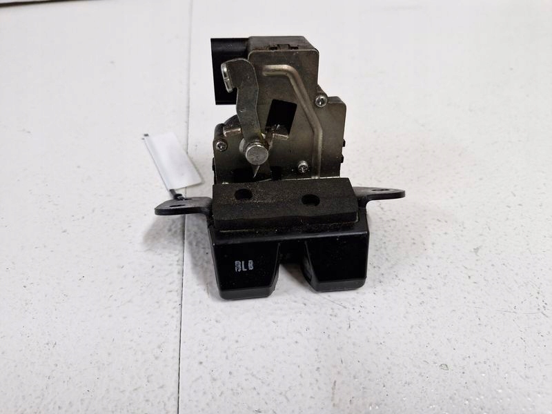 фото №1, Kia soul i 1 замок кришки багажника задня