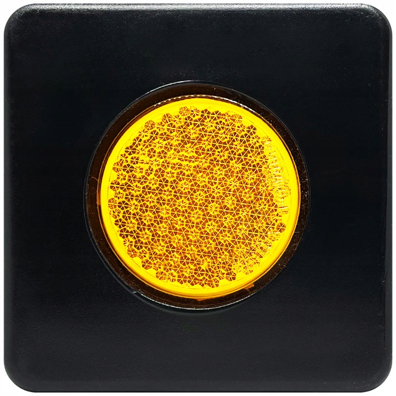 Заглушка бампера с отражатель schmitz Цена