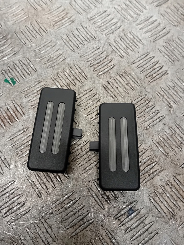 фото №1, Bmw x6 e71 лампа потолочный