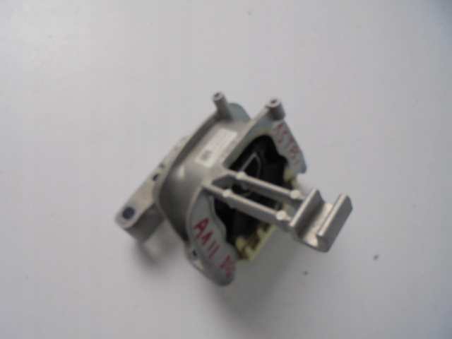 фото №1, Подушка двигуна audi a1 ii 1.5 tfsi dsg 2018-