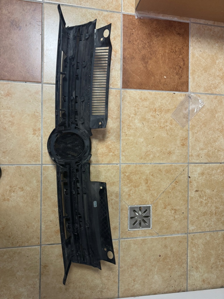 фото №4, Vw golf vi решётка радиатора решётка радиатора оригинал