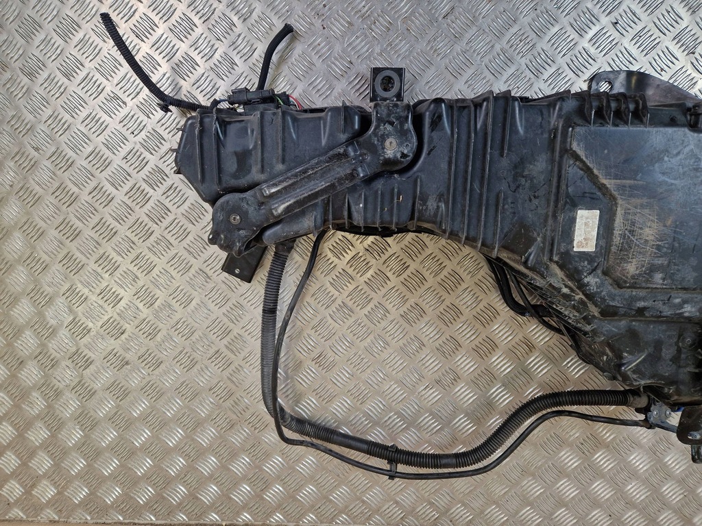 фото №12, Бак adblue peugeot 5008 ii 9813819480