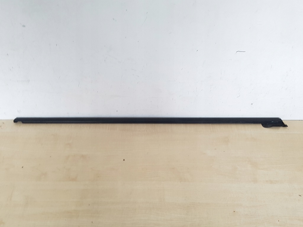 фото №2, Skoda rapid молдинг ущільнювач правий t 5jj839478b