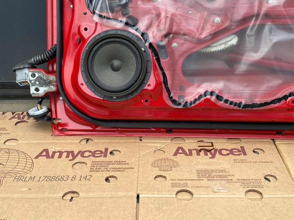 фото №9, Suzuki sx4 дверь правое передние zcf