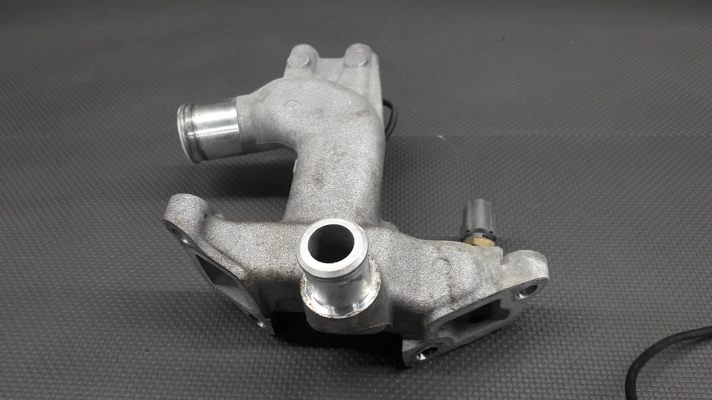 фото №2, Корпус термостата lexus rx400