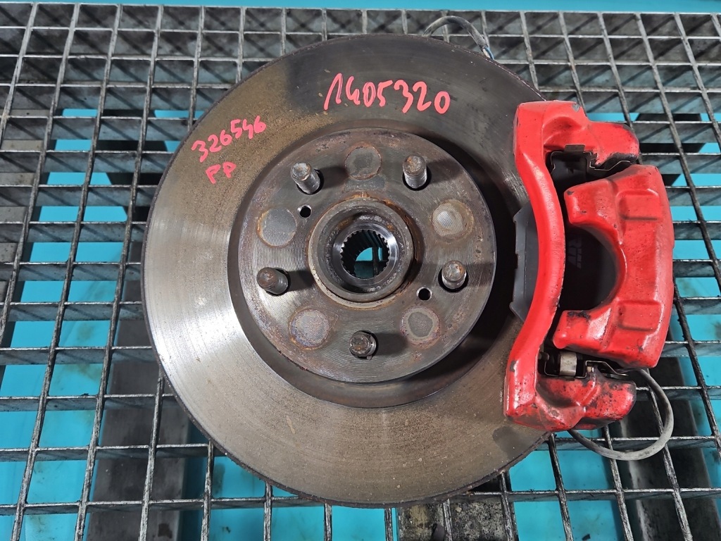 фото №1, Поворотный кулак правая ступица перед 2.4 vvti 2az scion tc i at10 04-10