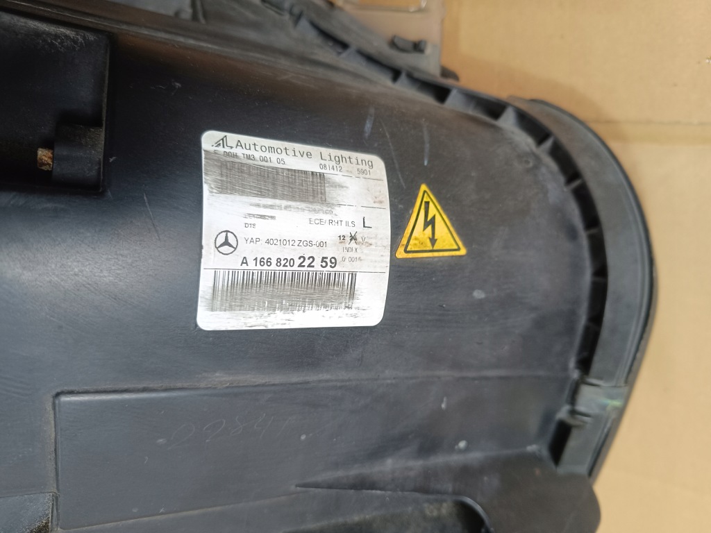 Mercedes ml w166 ліва лампа перед bi-xenon led a1668202259 комплектна Київ