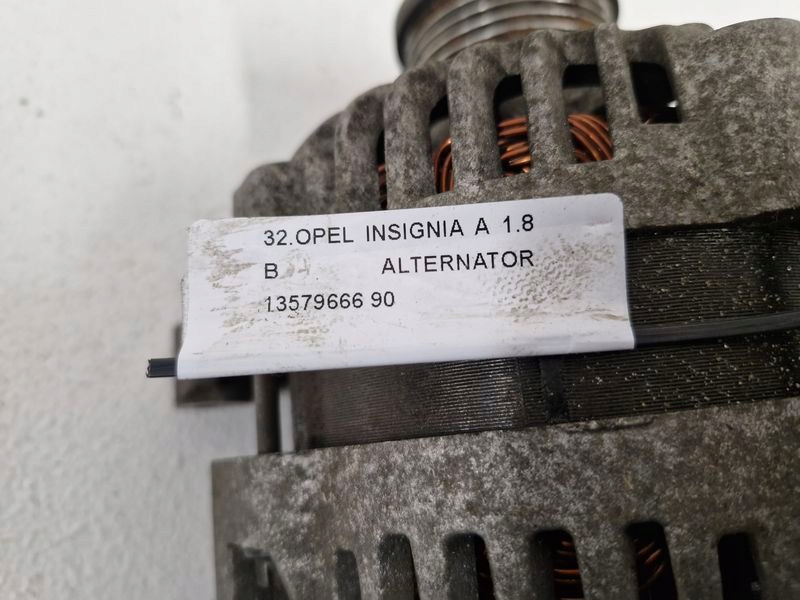 Opel insignia a 1.8 b генератор 13579666 с Разборки