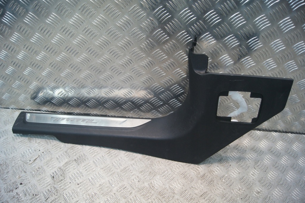 фото №1, Maserati levante защита порог левый перед