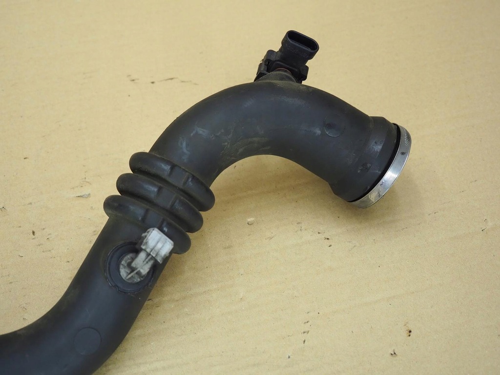 фото №13, Труба воздуха renault vel satis 2.0 t 16v