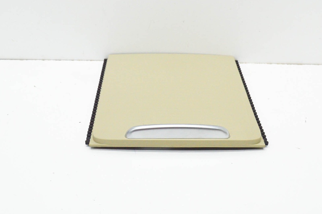 фото №5, Volvo xc70 mk2 передня середня консоль, захист кришки nowa оригінальна 3