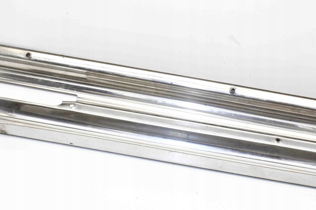 Накладки декоративні поріг mercedes-benz sl r107 1076860336 32574105 3.8l Київ