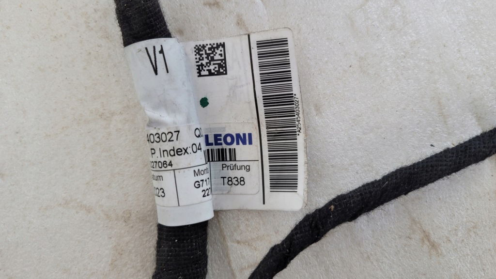 Купити Фаркоп  буксирувальний oris джгут mercedes glc x254 2022- a2543100000 a2545403027