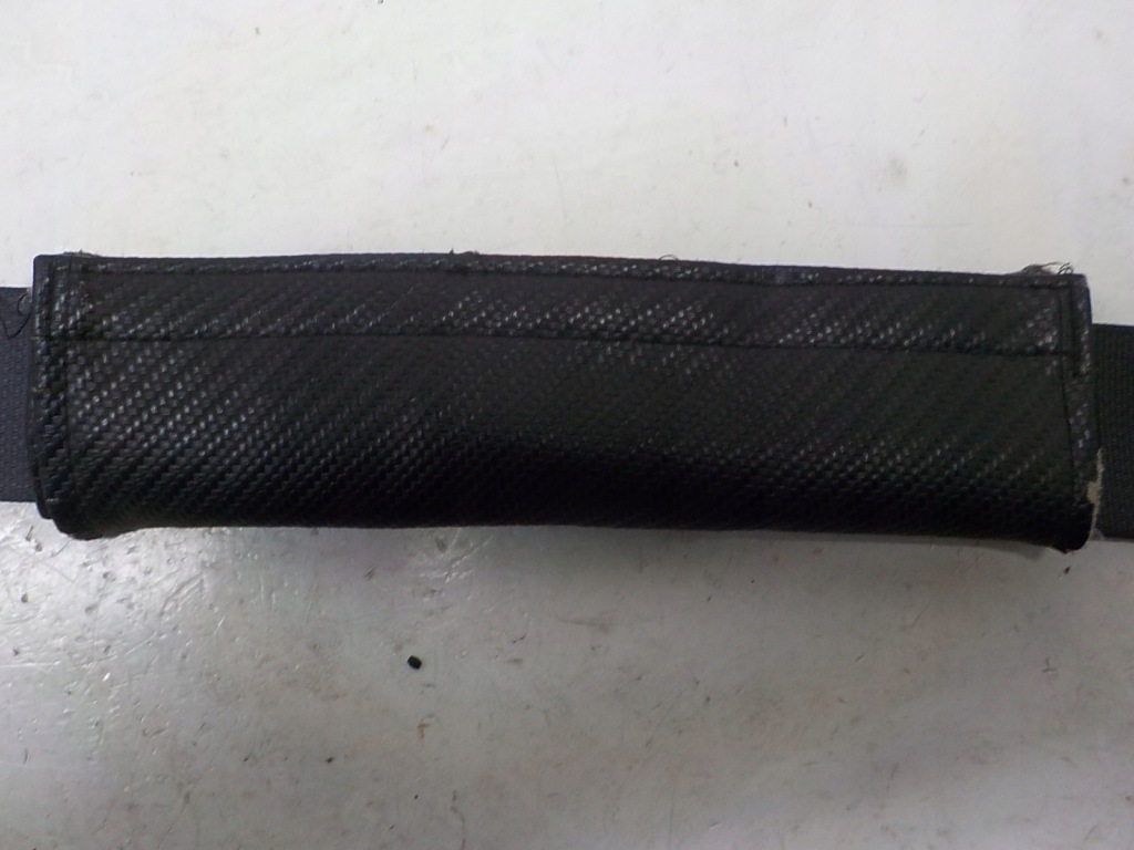 Subaru impreza 3 gh ремень безопасности натяжитель левый  перед водителя Киев