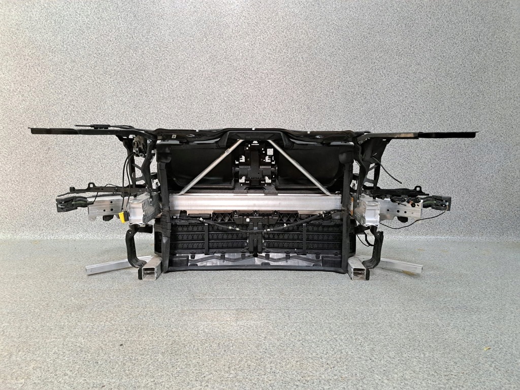 фото №8, Bmw x1 u11 m-pakiet mpakiet pas передний усилитель балка жалюзи замок