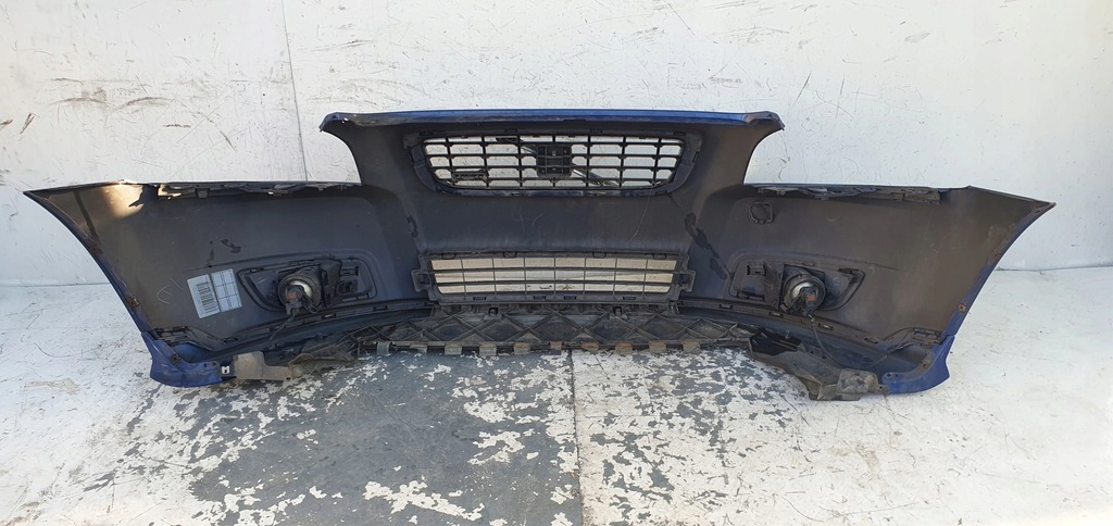 фото №10, Volvo v50 lift 07- ксенон r design бампер перед