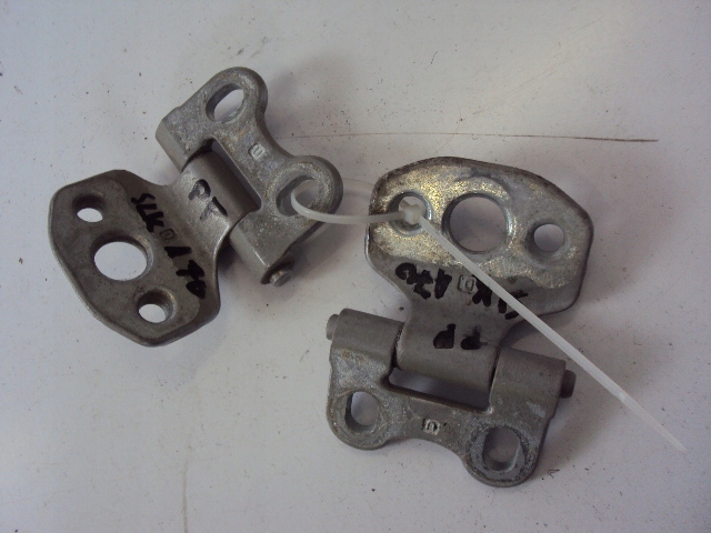 фото №1, Петлі двері правий перед mercedes slk r170 96-04