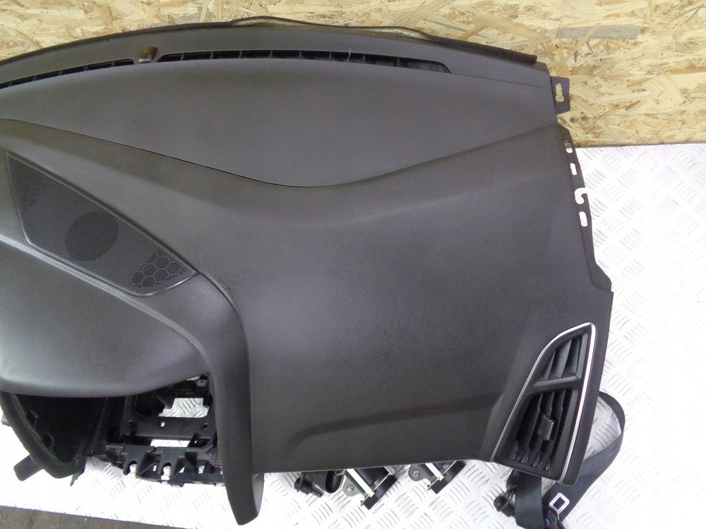 фото №6, Панель приладів приладова консоль запуск стоп подушка безпеки ремені ford focus iii mk3 10- eu