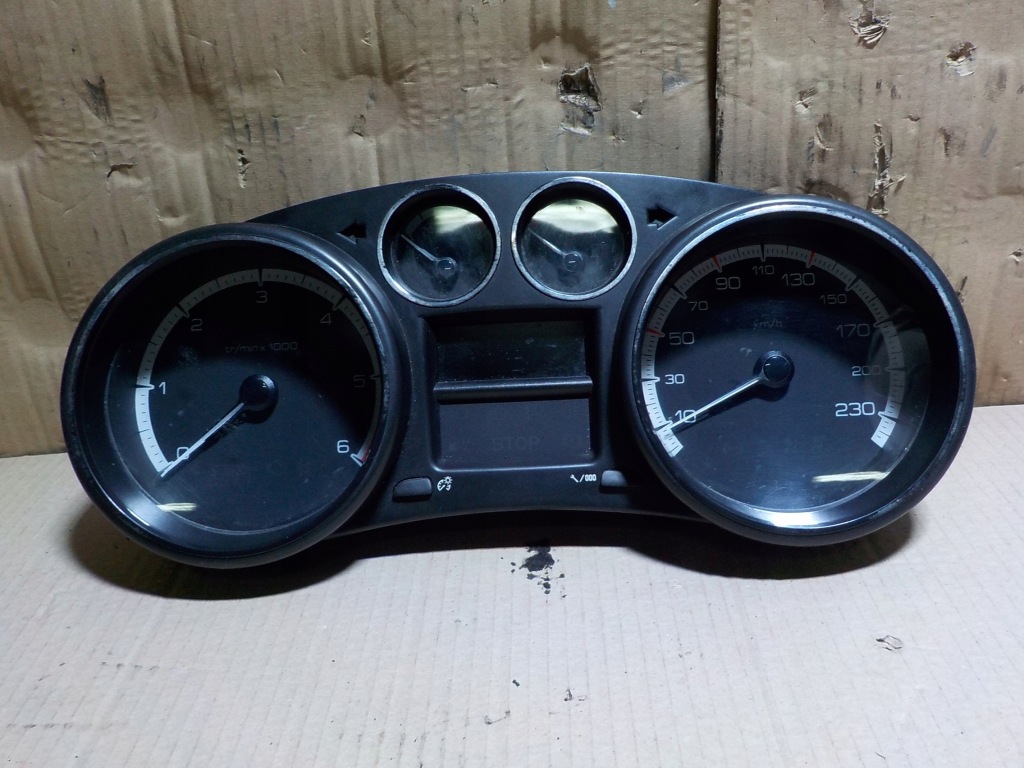 фото №1, Peugeot 308 счетчик приборная панель 610335