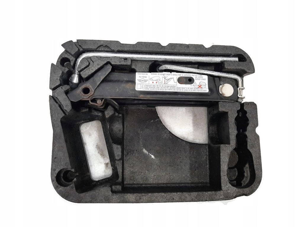 фото №1, Вкладыш багажника mini r56 r57 6778554