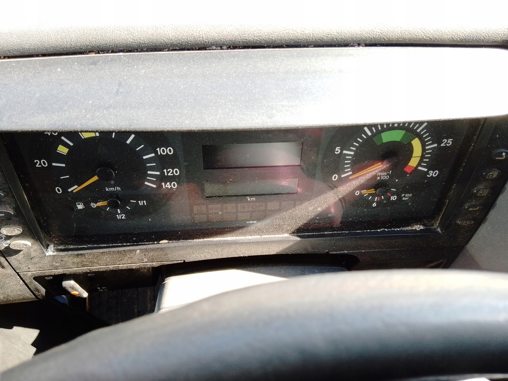 фото №1, Счетчик приборная панель atego axor