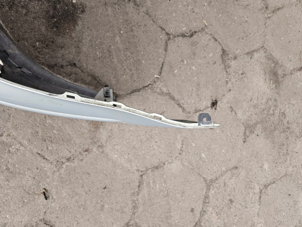 фото №8, Toyota avensis t25 03-06 бампер перед 6t1