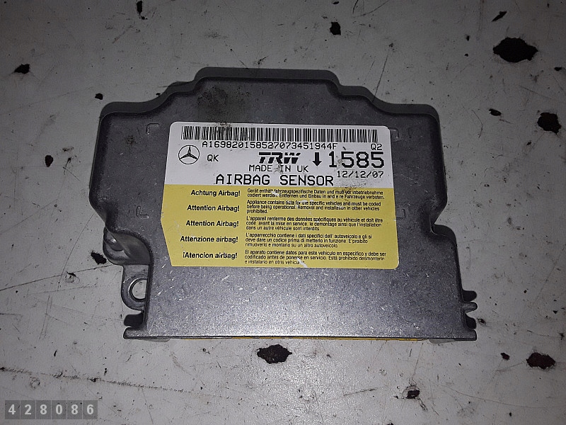 Купити 2008 mercedes b class ecu a1698201585