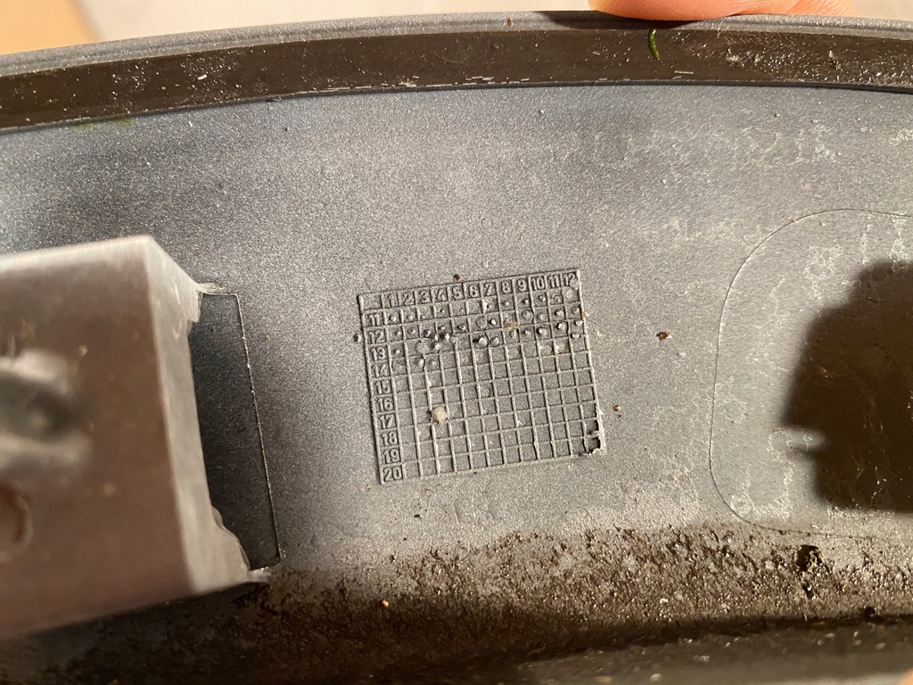 фото №8, Porsche cayenne 7p gts молдинг крила правий перед