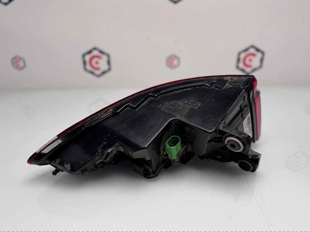 фото №5, Лампа правая задняя audi a8 d5